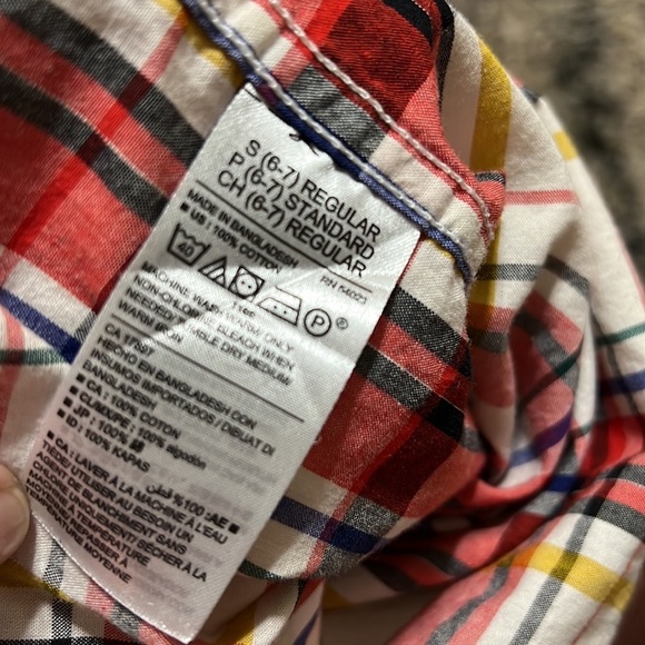 Old Navy Boys Small (6/7) Plaid Button Down Shirt - Picture 4 of 4